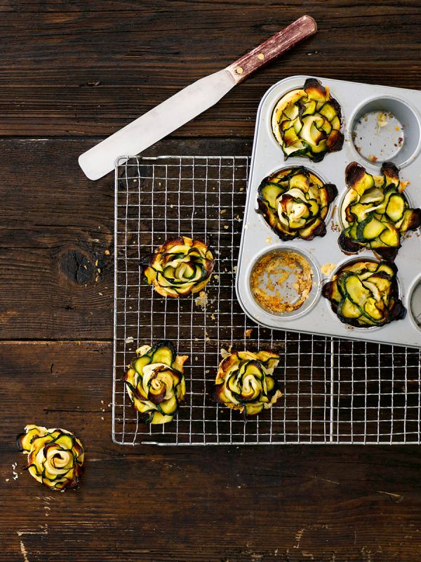 Herbal zucchini roses