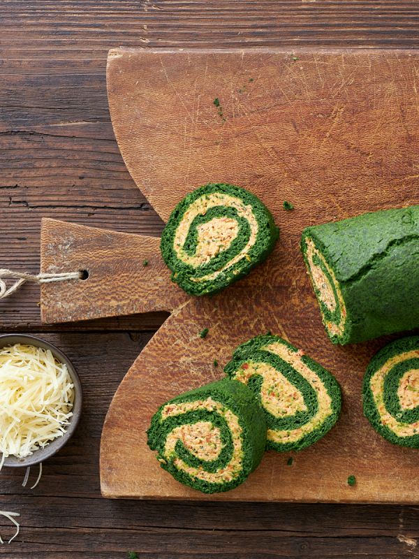 Spinach roulade with Sbrinz AOP filling